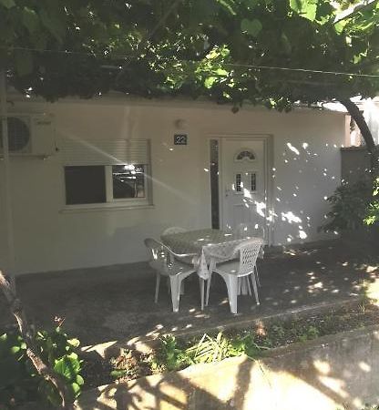 Petrovac Sobe I Apartmani Marovic מראה חיצוני תמונה