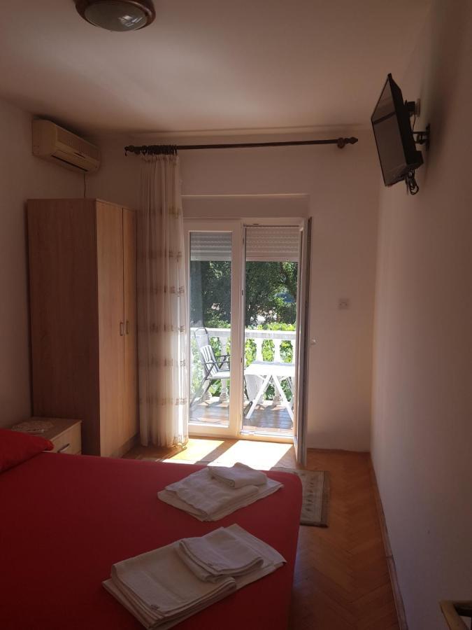 Petrovac Sobe I Apartmani Marovic מראה חיצוני תמונה