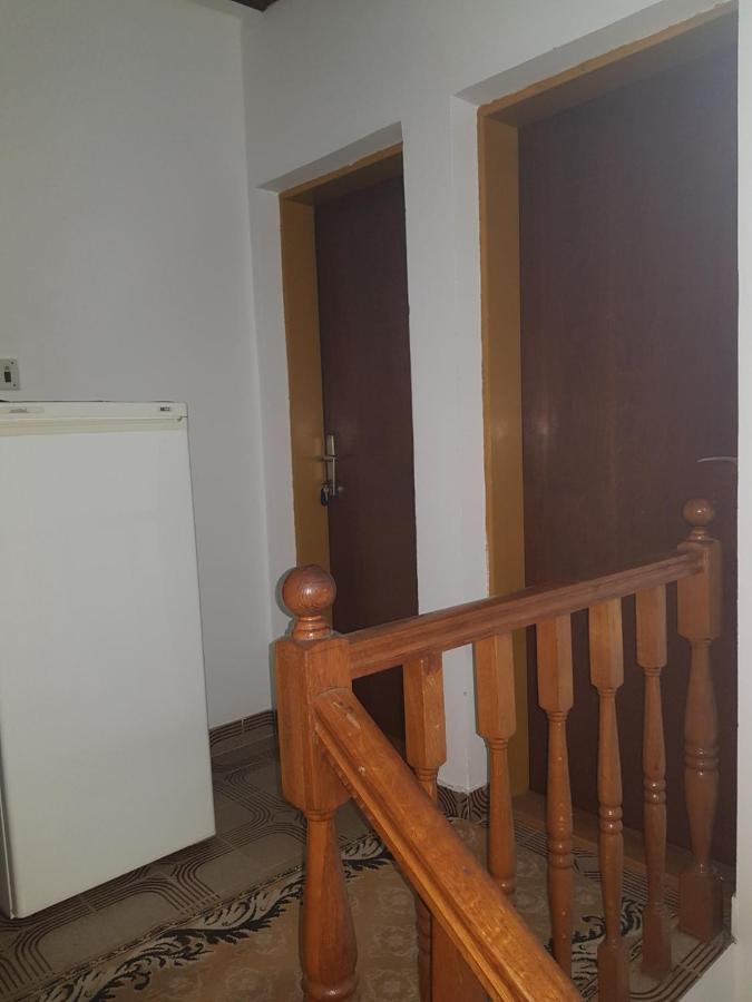 Petrovac Sobe I Apartmani Marovic מראה חיצוני תמונה
