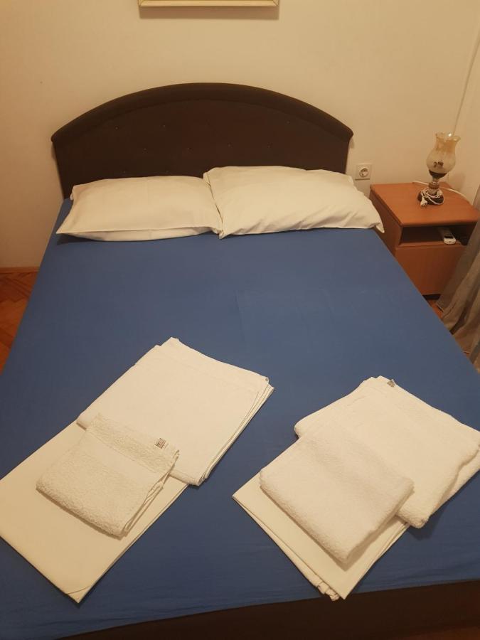 Petrovac Sobe I Apartmani Marovic מראה חיצוני תמונה