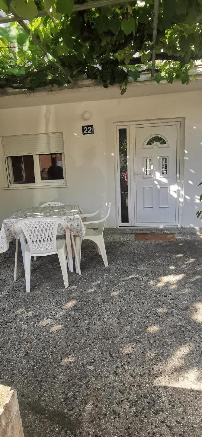 Petrovac Sobe I Apartmani Marovic מראה חיצוני תמונה