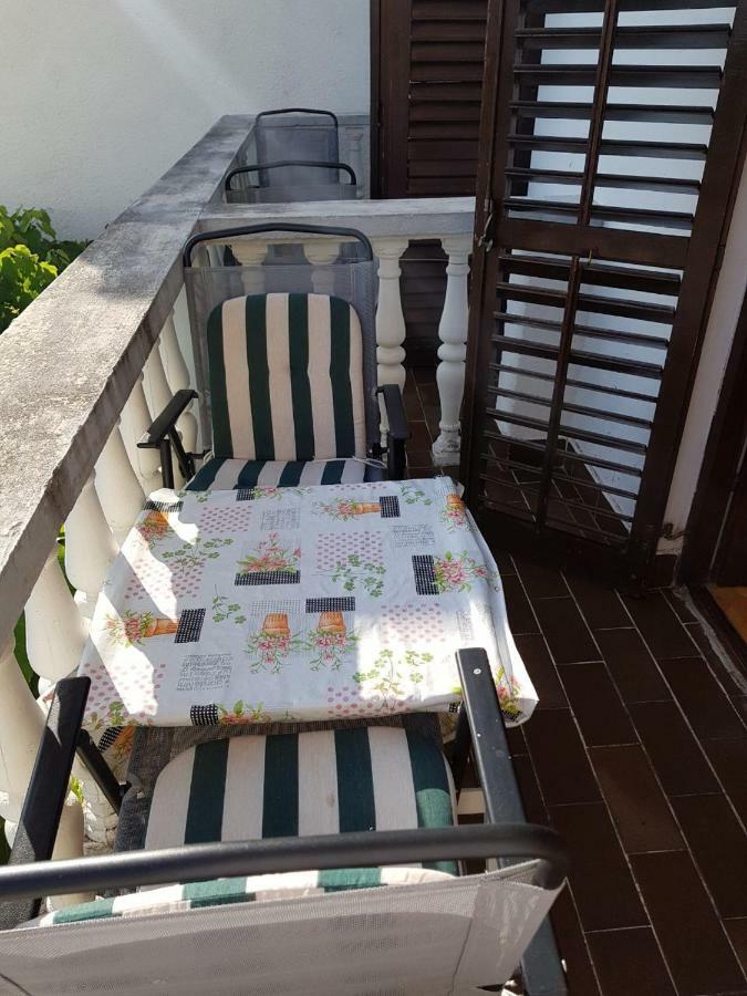 Petrovac Sobe I Apartmani Marovic מראה חיצוני תמונה