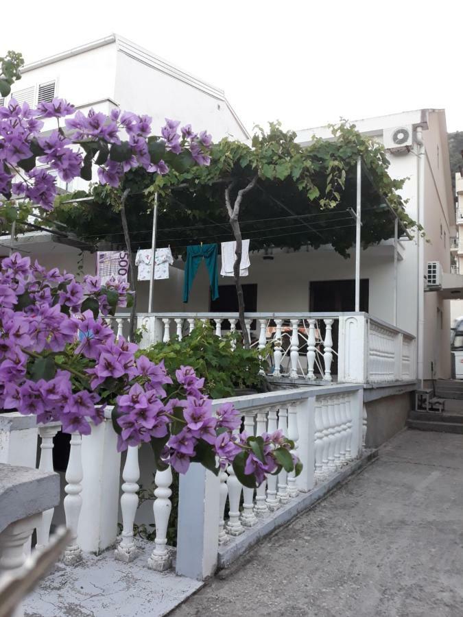 Petrovac Sobe I Apartmani Marovic מראה חיצוני תמונה