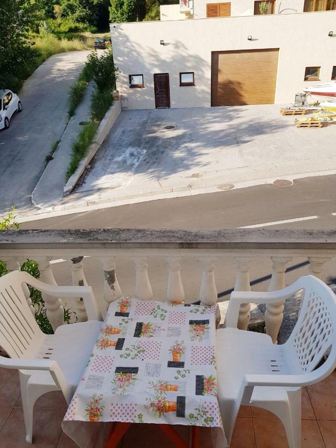 Petrovac Sobe I Apartmani Marovic מראה חיצוני תמונה